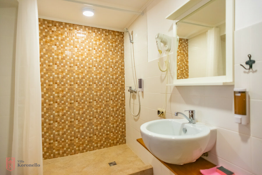 Гостиница Вилла Коронелло  Феодосия