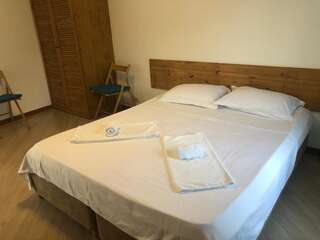 Гостиница Вилла Коронелло  Феодосия Большой двухместный номер с 1 кроватью или 2 отдельными кроватями-16