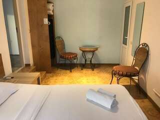 Гостиница Вилла Коронелло  Феодосия Стандарт двухместный ( 1*2,0 сп или 2*1,0 сп )-10